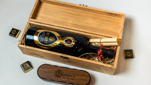 Infinity Kuti Druri Gift Box